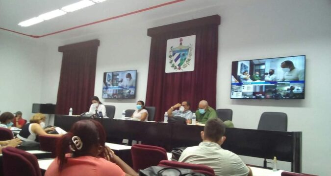 Matanzas muestra una disminución de pacientes positivos a la covid-19, según trascendió en la reunión del Grupo Temporal de Trabajo del Gobierno de este lunes, presidida por el primer secretario del Partido Comunista de Cuba en la provincia, Liván Izquierdo Alonso.