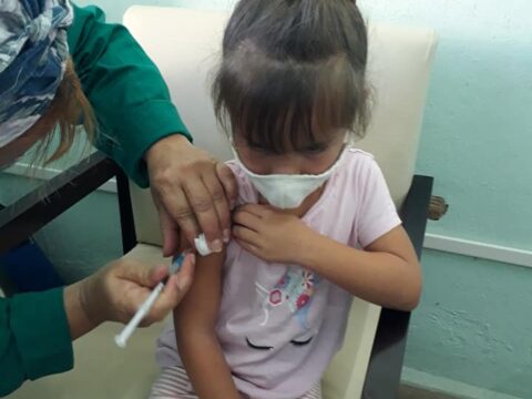Más del 91% de la población de Colón con al menos una dosis de vacunas anti Covid-19