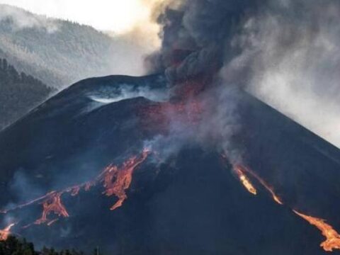 Más de 300 terremotos