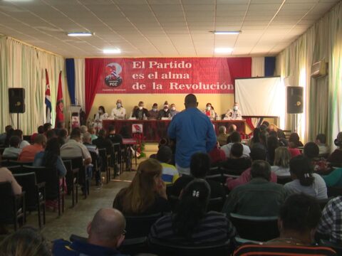 Desarrollan Asamblea de Balance del Partido en Perico