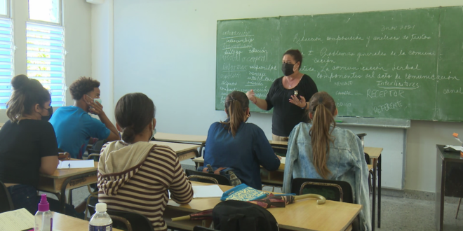 Miles de estudiantes de la Universidad de Matanzas volvieron a las aulas para iniciar el segundo período lectivo correspondiente al 2021 de manera presencial