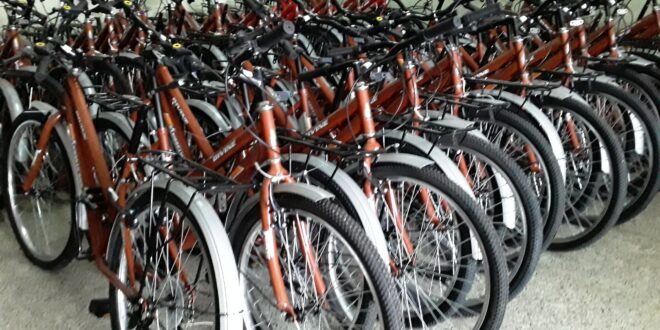 Comienza venta de bicicletas a estudiantes y profesores de la Universidad de Matanzas