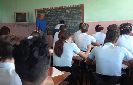 Marcha de forma satisfactoria curso escolar en el Instituto Preuniversitario Urbano Manuel Ascunce de Colón