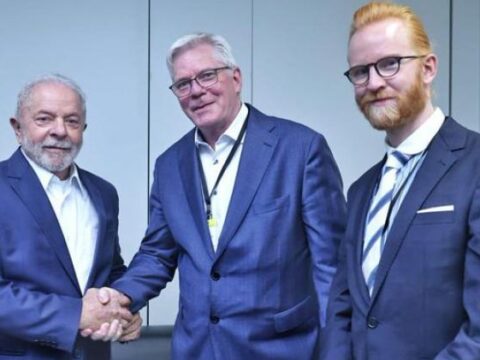 Lula Assange