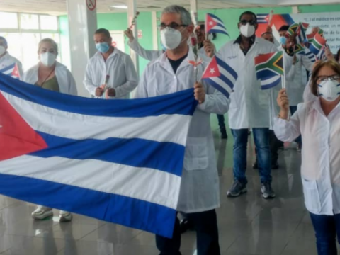 colaboradores medicos cubanos