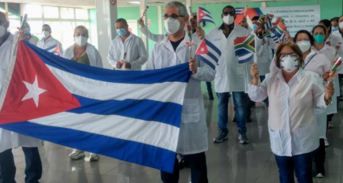 colaboradores medicos cubanos