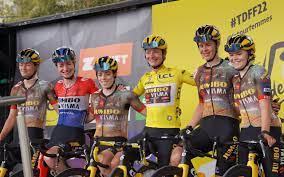 Tour femenino