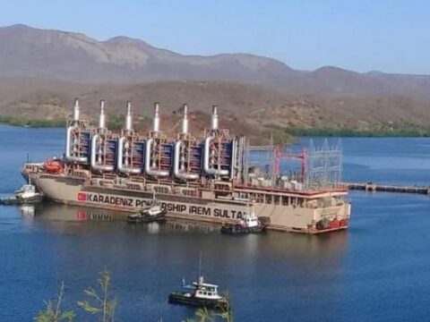 central-flotante-santiagodecuba