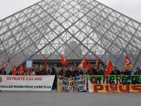 francia-louvre-manifestantes