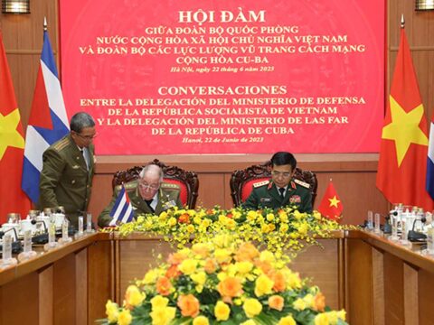 Phan-Van-Giang-y-Lopez-Miera