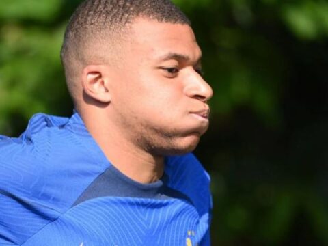 mbappe_7