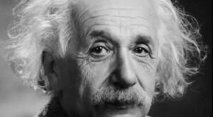Diez citas escogidas de Albert Einstein