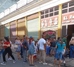 La indispensable luz del arte en tiempos de apagones