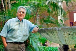 Realizarán homenaje a poeta y ensayista cubano Virgilio López Lemus