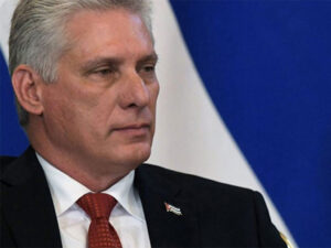 Diario egipcio denuncia medidas de EEUU contra presidente de Cuba