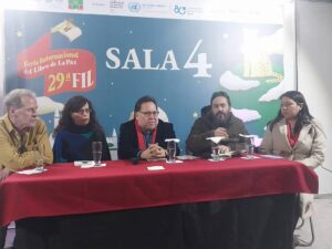 Poeta mexicano elogia Feria Internacional del Libro de Bolivia (+Foto)