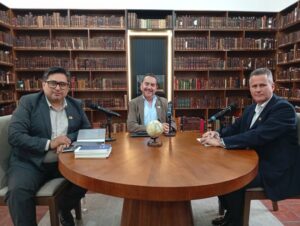 Participa poeta matancero en encuentro iberoamericano de poesía