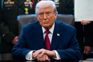 Trump hará anuncio en EEUU, expectativa ante tensión con Venezuela