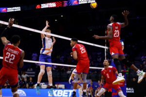 Más de 70 cubanos en ligas extranjeras de voleibol