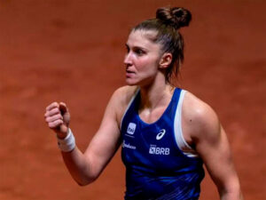 Brasileña Haddad Maia dice adiós en torneo tenístico de Abu Dabi