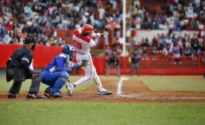 Leones y Cocodrilos retoman hoy pulso semifinal en el Latino