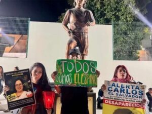 Shakira salpica el escenario político en El Salvador