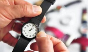 Cuba se alista para recibir el horario de verano 2026