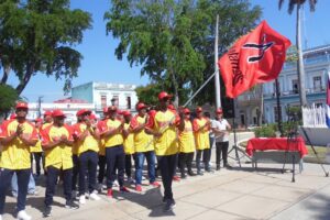 Abanderan equipo de béisbol de Matanzas