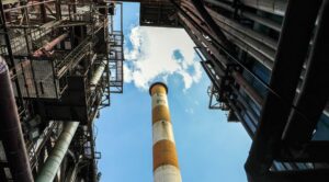 Unión Eléctrica estima afectación de 2 225 MW para pico nocturno de este miércoles