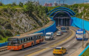 Informan sobre labores de mantenimiento y limpieza en el Túnel de la Bahía de La Habana