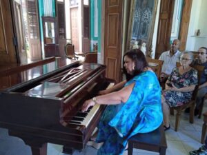 El piano clásico cubano en el virtuosismo de Mary Horta y sus invitados