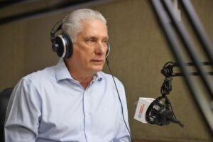 Presidente de Cuba llama a fortalecer la participación ciudadana